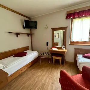 Garni Il Cirmolo Hotel